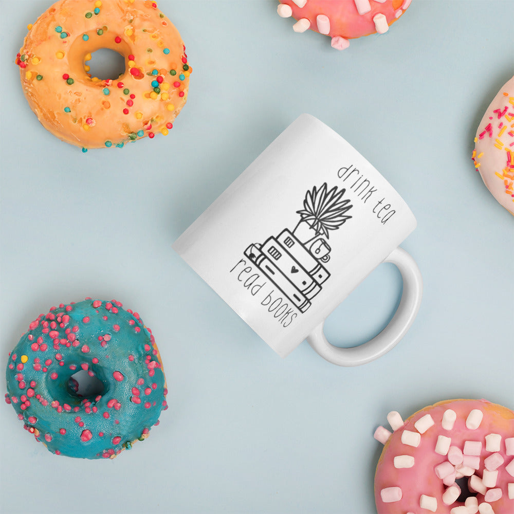 drink tea, read books mug